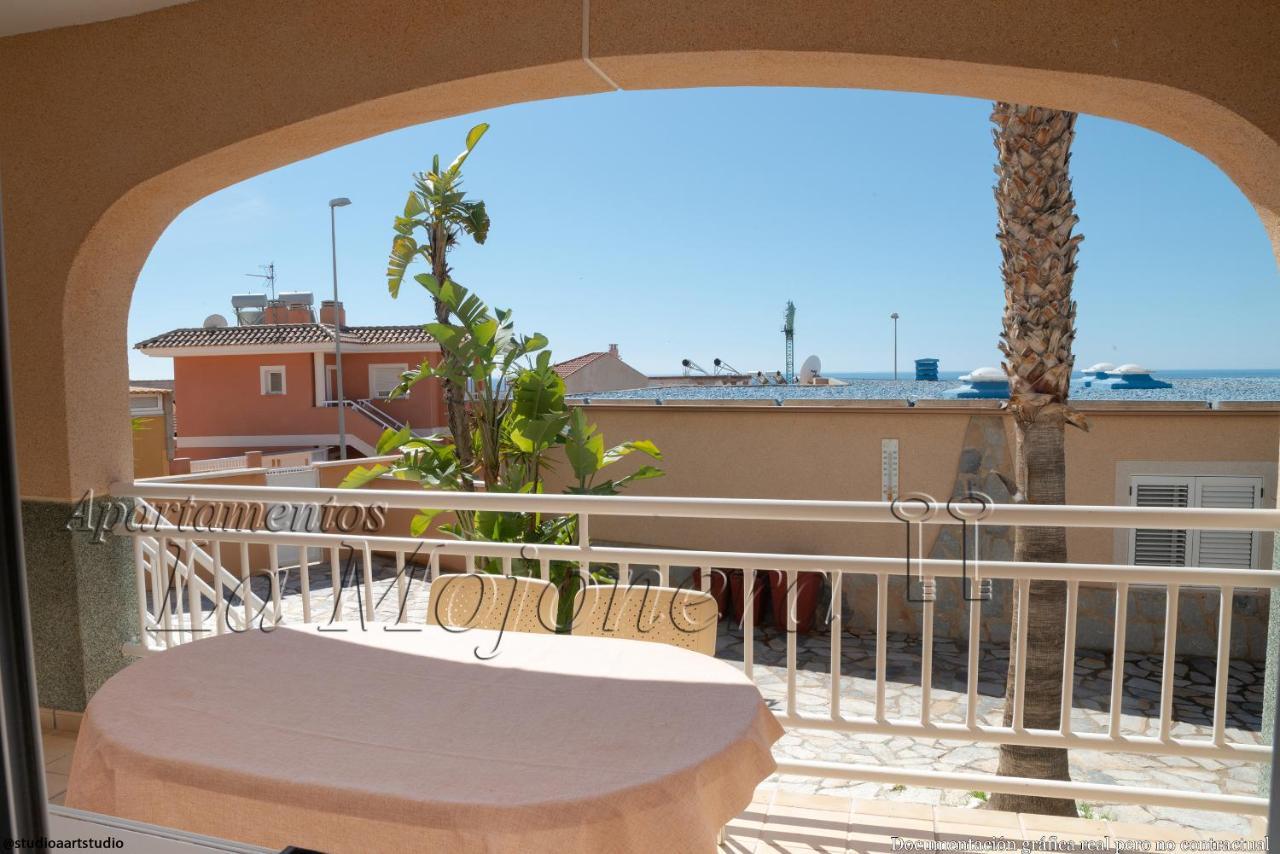 La Mojonera Apartment *