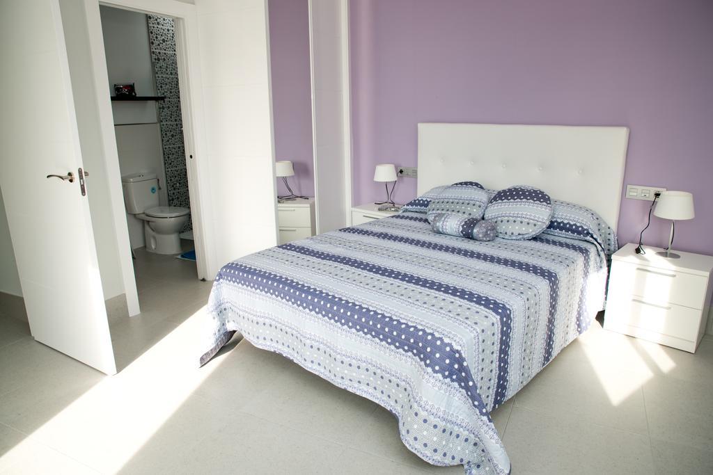La Mojonera Apartment *